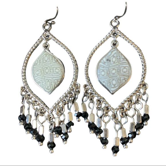 JILZARAH Reversible Polymer Clay Inlay Silver Tone Necklace & Chandelier Earring - Picture 6 of 6